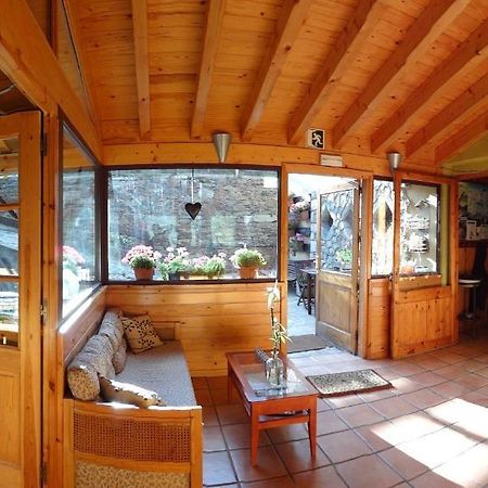 Xalet Refugi Pere Carne Vandrarhem La Molina  Exteriör bild