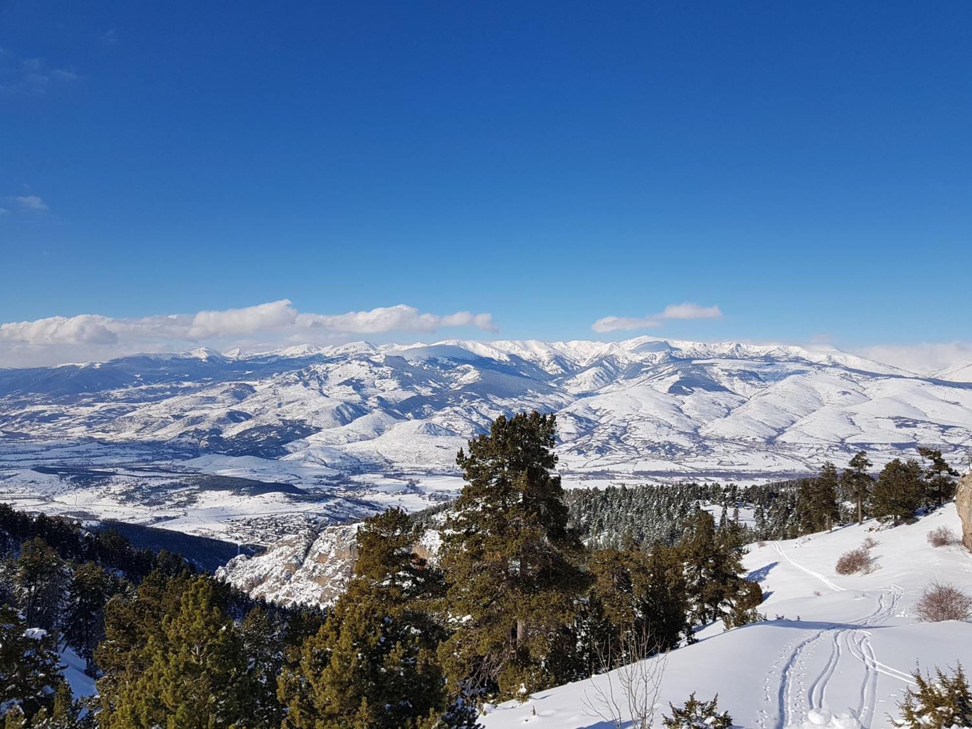 Xalet Refugi Pere Carne Vandrarhem La Molina  Exteriör bild