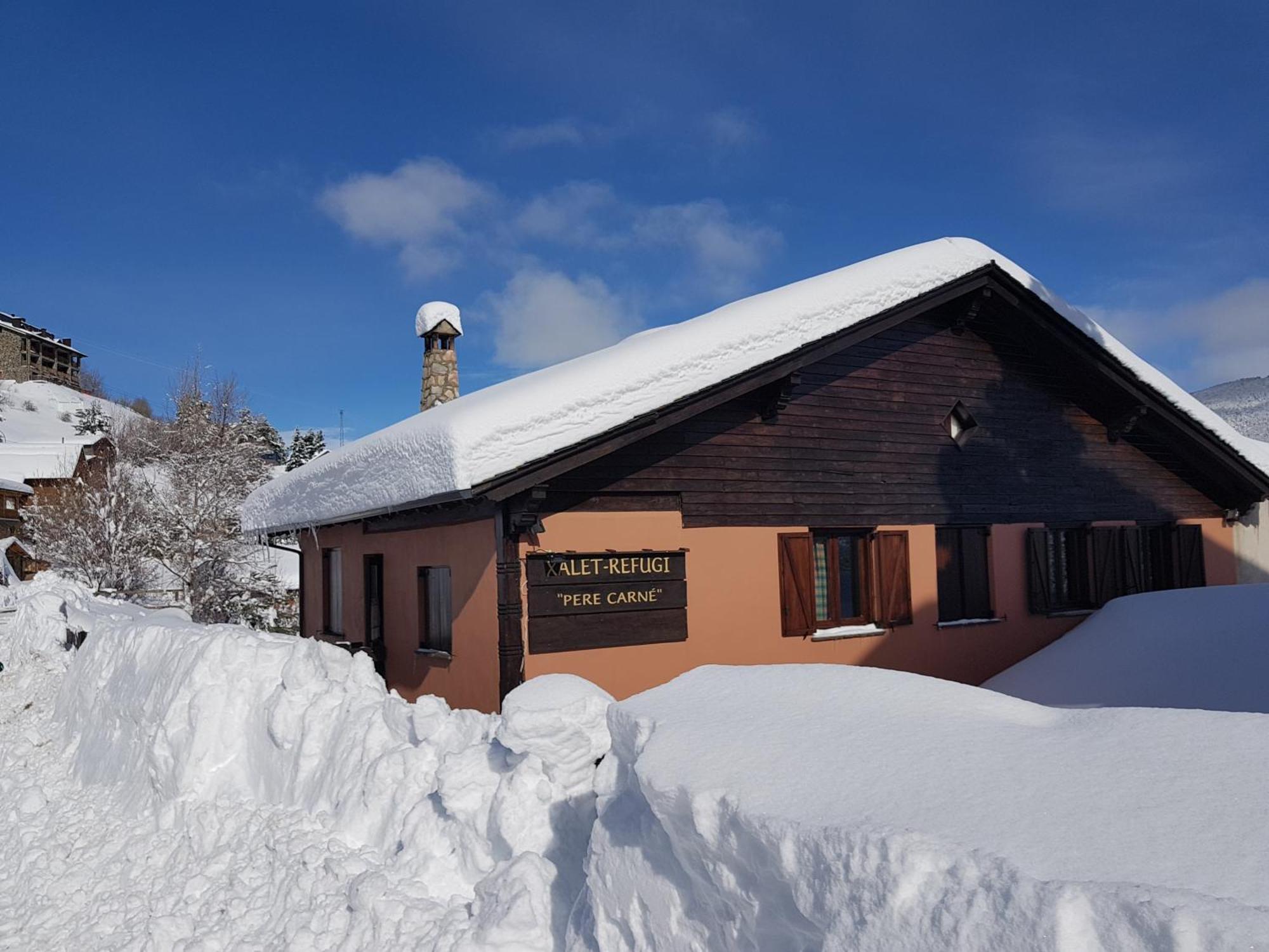 Xalet Refugi Pere Carne Vandrarhem La Molina  Exteriör bild
